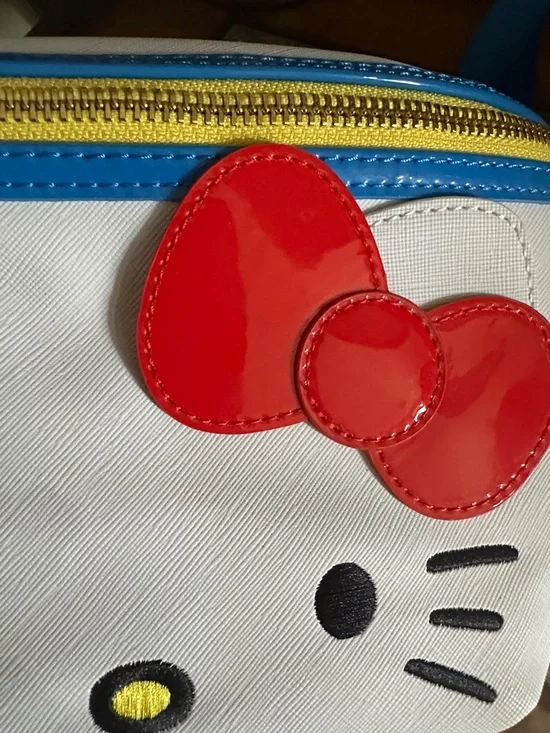 Hello Kitty Loungefly Fanny pack Crossbody 50th anniversary NWT - Picture 2 of 6